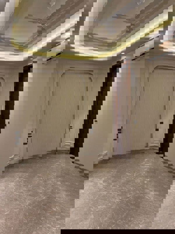 3 BHK + Servant Room Builder Floor For Sale in Greater Kailash I