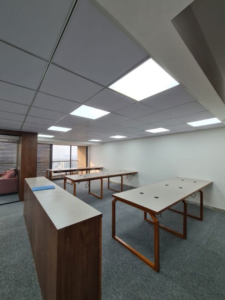 Team Area, thaltej Commercial Office Space 3074 Sq.Ft. In Thaltej Ahmedabad 9919417