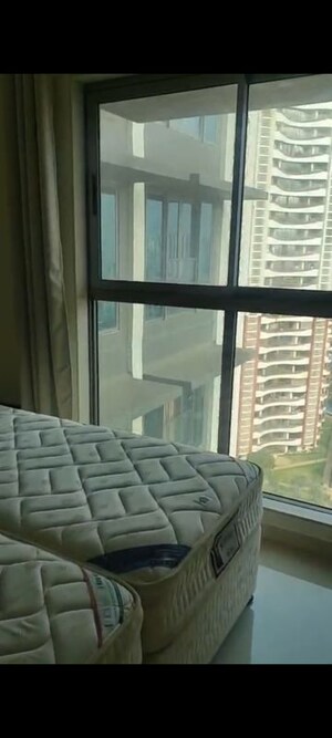 2 BHK Apartment For Sale in Chandak Cornerstone, Worli