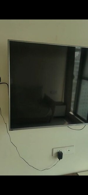 Furnished Amenities in 2 BHK Apartment at Chandak Cornerstone, Worli – for Sale