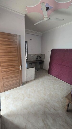 1.5 BHK Independent House For Rent in Gomti Nagar