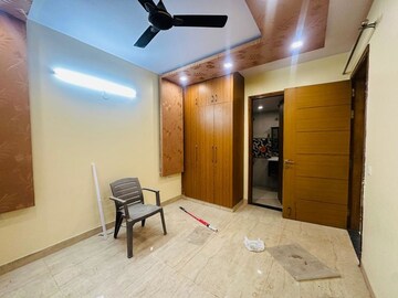 Bedroom in 3 BHK Builder Floor at Parklands, Sector 85 – for Rent