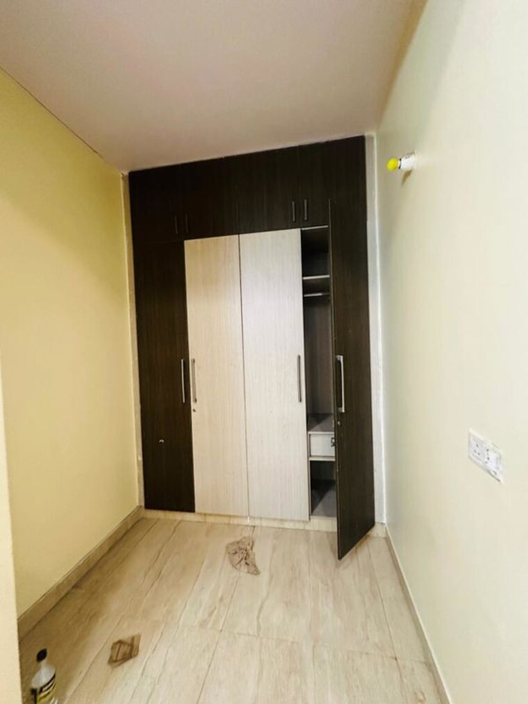 Room, parklands 3 Bedroom 1550 Sq.Ft. Builder Floor In Sector 85 Faridabad 9919449