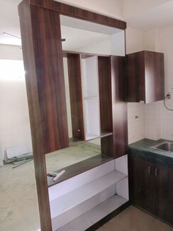 1 BHK Apartment For Rent in Shree Vardhman Green Court