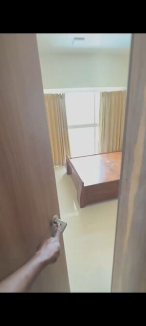 Bathroom in 3 BHK Apartment at Lodha Primo, Parel – for Sale