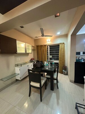 Team Area in 3 BHK Apartment at Sigma One, Paud Road – for Rent