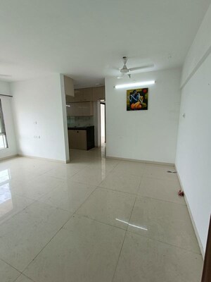 2 BHK Apartment For Rent in Lotus Residency Goregaon West, Goregaon West