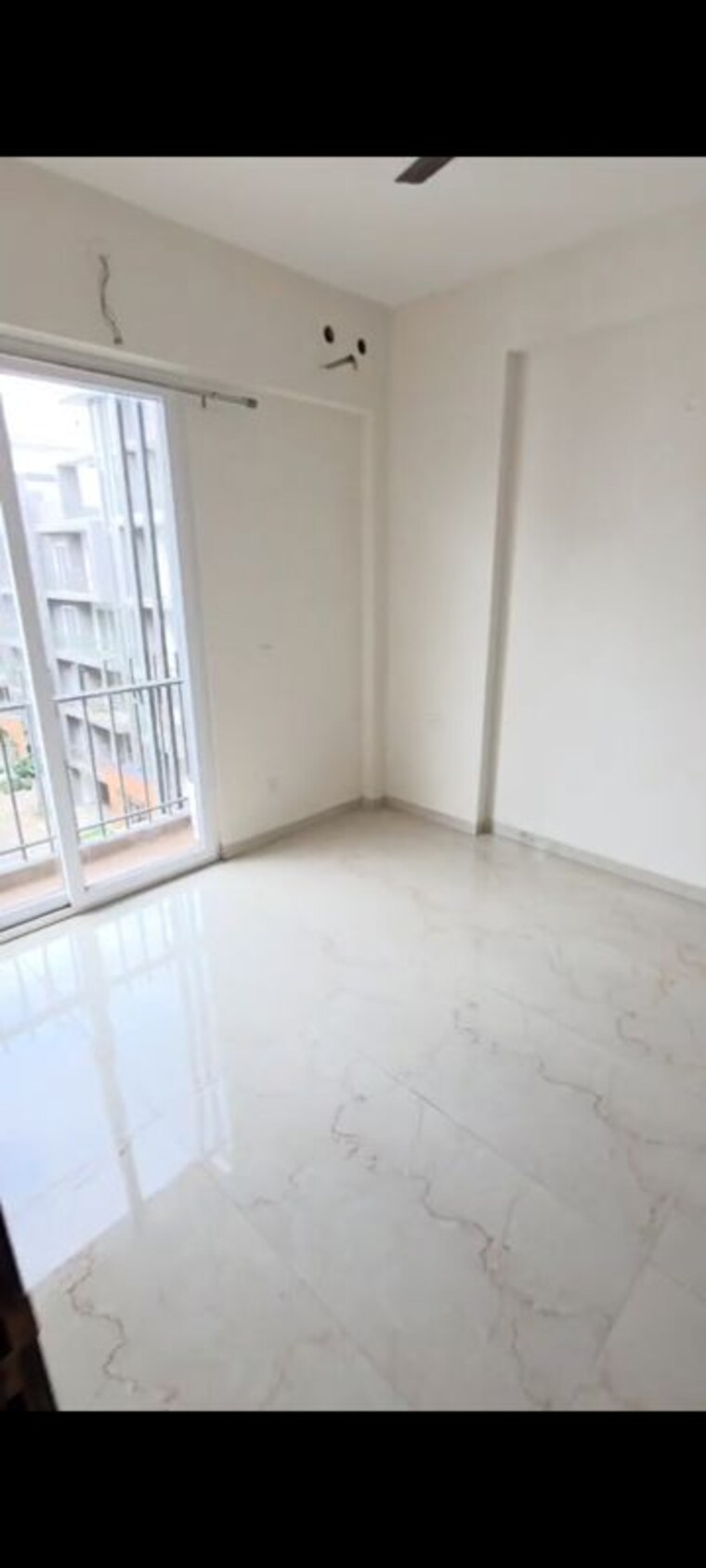 Room, smart-world-gems 3.5 Bedroom 1405 Sq.Ft. Apartment In Sector 89 Gurgaon 9919497