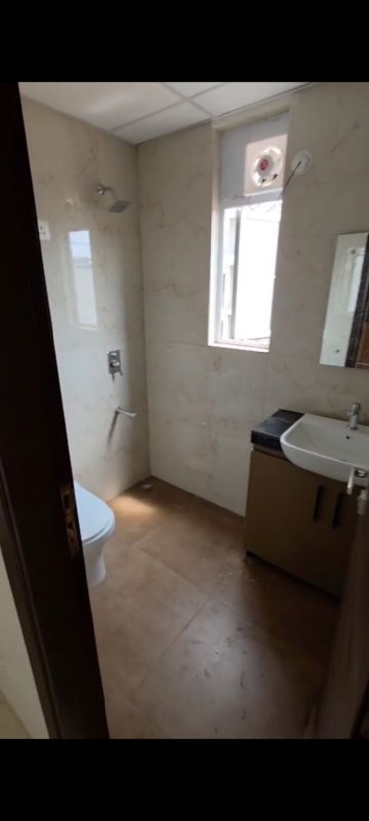 Bathroom, smart-world-gems 3.5 Bedroom 1405 Sq.Ft. Apartment In Sector 89 Gurgaon 9919497