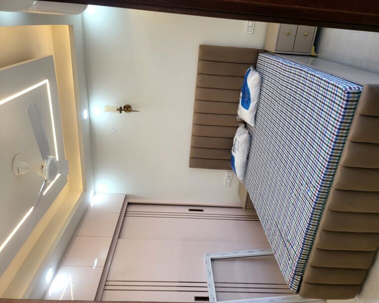 Bedroom, signature-global-prime 2 Bedroom 573 Sq.Ft. Apartment In Sector 63a Gurgaon 9919499