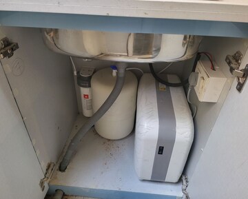 Master Bedroom in 2 BHK Apartment at Signature Global Prime, Sector 63a – for Rent