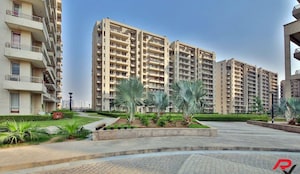 2 BHK Apartment For Sale in Indiabulls Centrum Park, Sector 103
