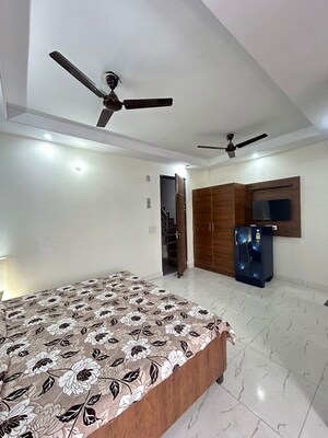 Bedroom in 3 BHK Builder Floor at Ansal Sushant Apartments, Sushant Lok I – for Rent