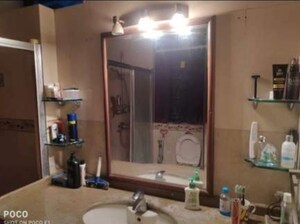 Attached Bathroom in 2 BHK Apartment at Hazratganj – for Rent