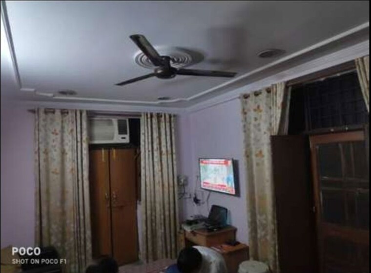 Room, hazratganj 2 Bedroom 1320 Sq.Ft. Apartment In Hazratganj Lucknow 9919523
