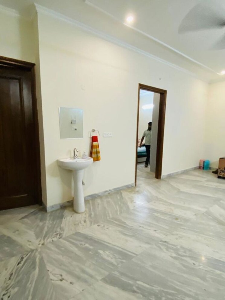 Room, aerocity 2 Bedroom 1800 Sq.Ft. Builder Floor In Aerocity Mohali 9919525