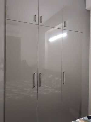 Furnished Amenities in 2 BHK Apartment at Smart World Gems, Sector 89 – for Rent