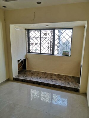 1 BHK Apartment For Sale in Shree Vallabh Tower, Malad West