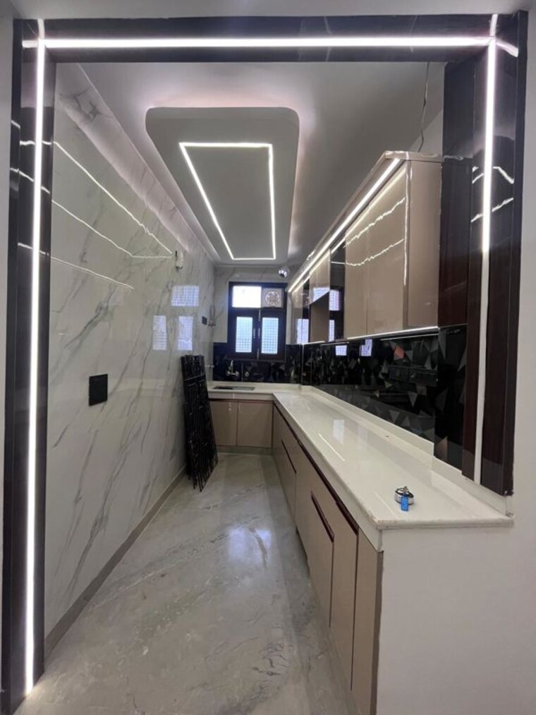 Kitchen, govindpuri 3 Bedroom 1000 Sq.Ft. Builder Floor In Govindpuri Delhi 9580703