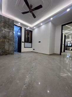 3 BHK + Extra Room Builder Floor For Sale in Govindpuri