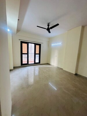 Room in 3 BHK Apartment at RPS Savana, Sector 88 – for Rent