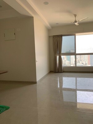 Room in 3 BHK Apartment at Shraddha Elite, Borivali West – for Rent