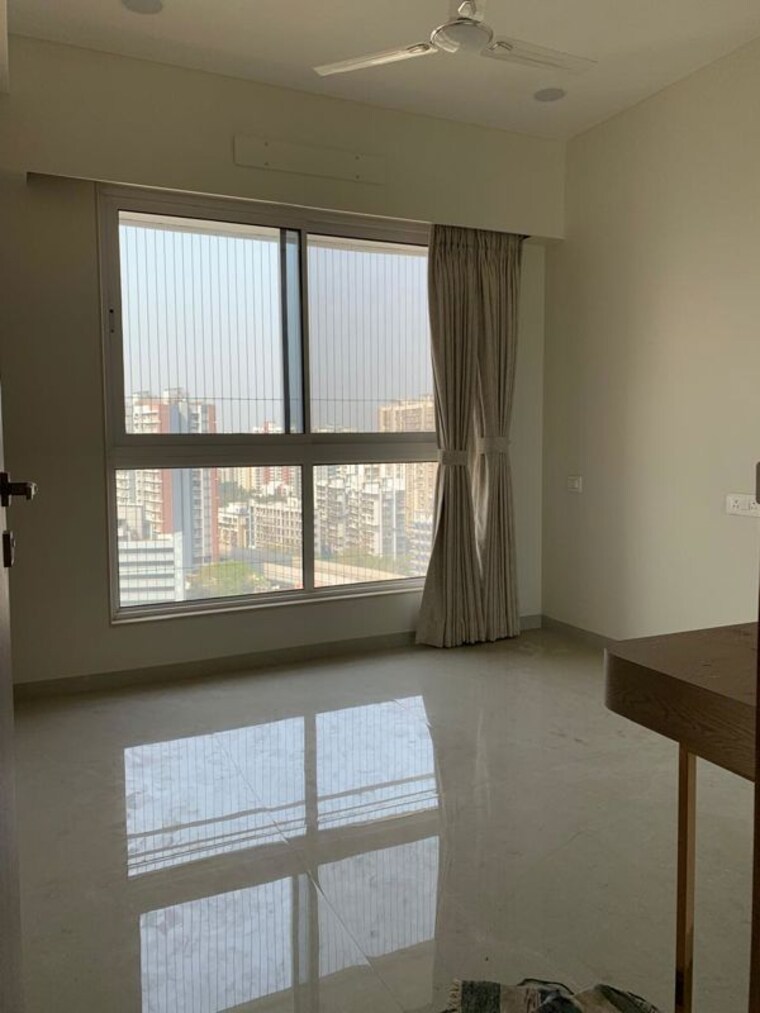 Room, shraddha-elite 3 Bedroom 880 Sq.Ft. Apartment In Borivali West Mumbai 9919559