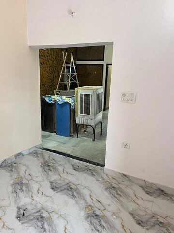 Room in 2 BHK Independent House at Rajender Nagar – for Rent