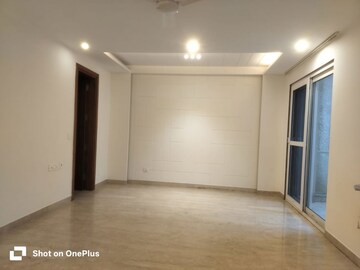 3 BHK Builder Floor For Rent in Defence Colony