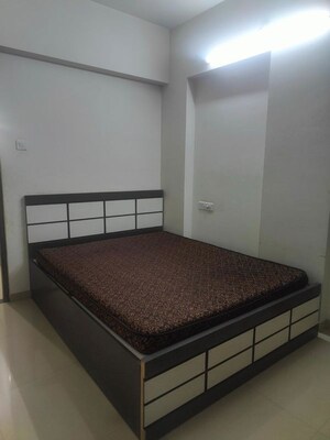 Bedroom in 3 BHK Apartment at Narhe – for Rent