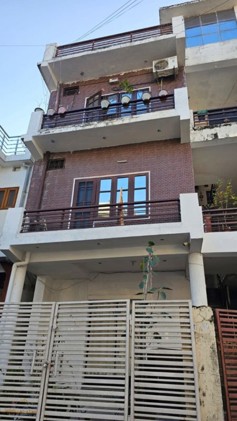Exterior View, shimla bypass road 2 Bedroom 1200 Sq.Ft. Independent House In Shimla Bypass Road Dehradun 9919580
