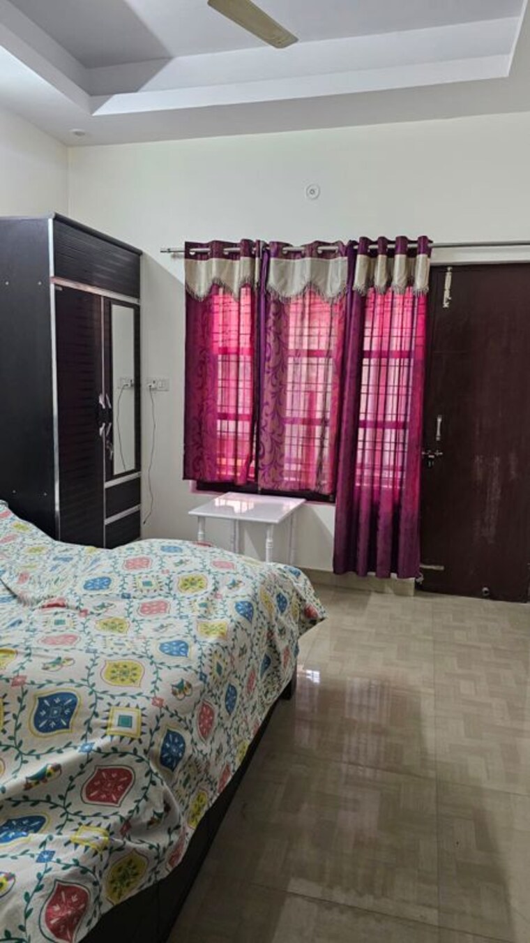 Bedroom, shimla bypass road 2 Bedroom 1200 Sq.Ft. Independent House In Shimla Bypass Road Dehradun 9919580