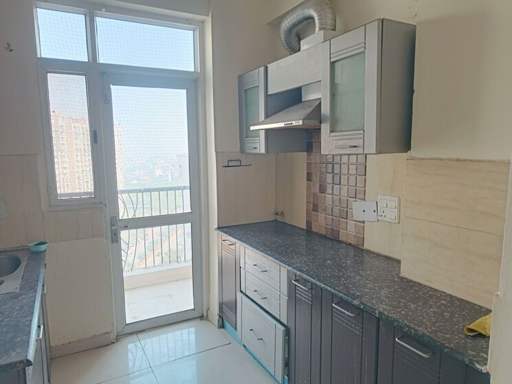 Kitchen, prateek-wisteria 3 Bedroom 1385 Sq.Ft. Apartment In Sector 77 Noida 9919584