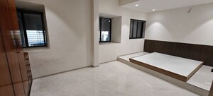 Room in 2 BHK Apartment at Vashi Sector 29 – for Rent