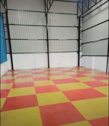 Room in  Warehouse at Chinhat – for Rent