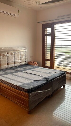 Bedroom in 2 BHK Builder Floor at Aerocity – for Rent