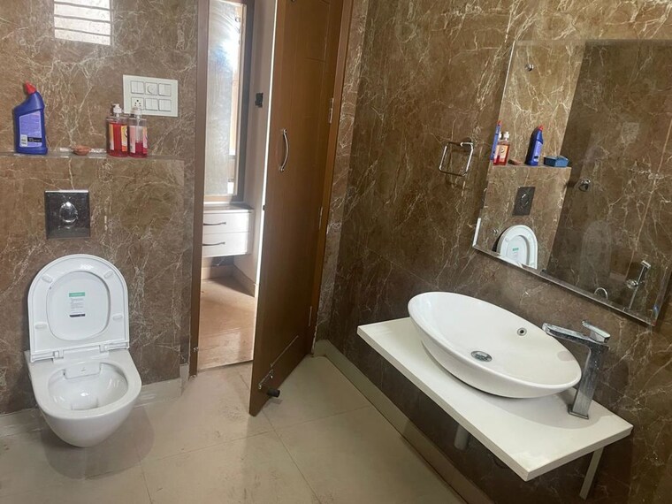 Bathroom, aerocity 2 Bedroom 1800 Sq.Ft. Builder Floor In Aerocity Mohali 9919593