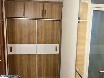 Furnished Amenities in 3 BHK Apartment at Mahagun Mezzaria, Sector 78 – for Rent