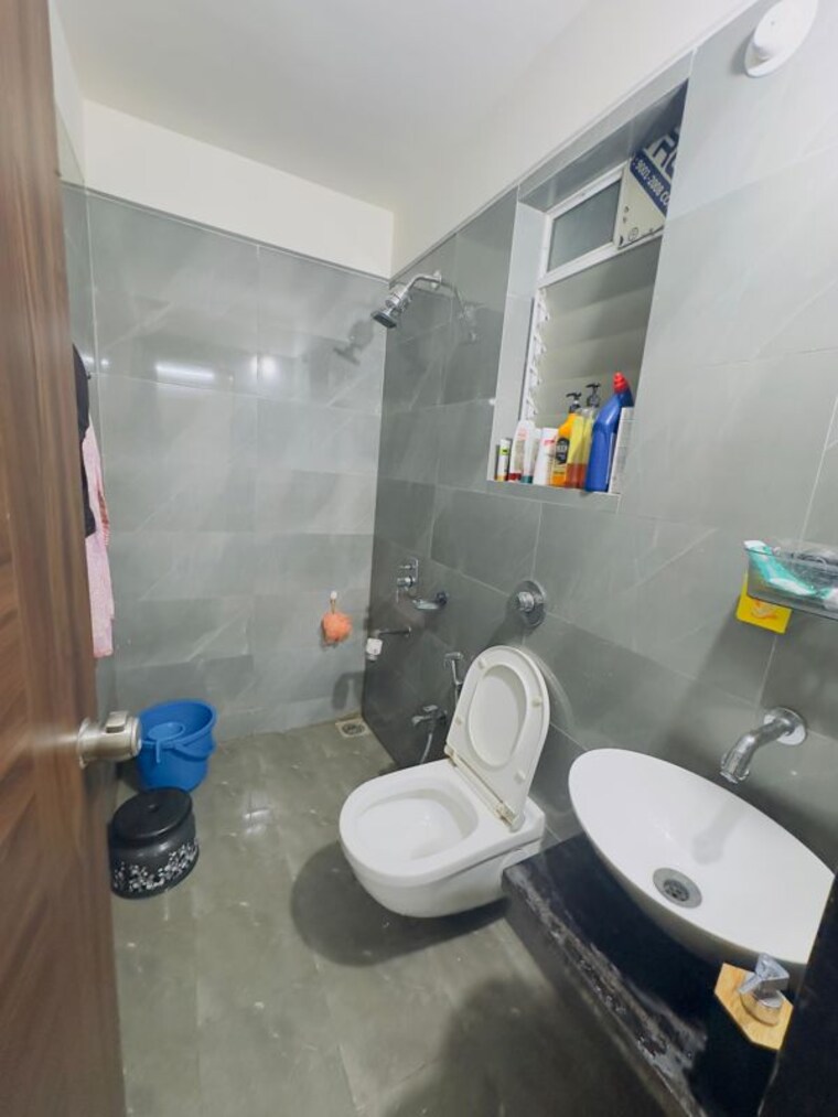 Bathroom, ulwe sector 3 2 Bedroom 750 Sq.Ft. Apartment In Ulwe Sector 3 Navi Mumbai 9917982