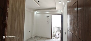 Bedroom in 3 BHK Builder Floor at Sector 73 – for Sale