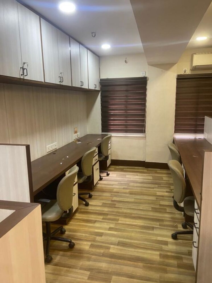 Team Area, kolkatta gpo Commercial Office Space 1800 Sq.Ft. In Kolkatta Gpo Kolkata 9919616