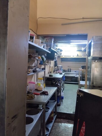 Team Area in  Shop at Palm Beach – for Rent