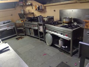 Kitchen in  Shop at Palm Beach – for Rent