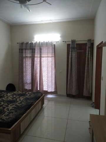 Bedroom in 2 BHK Builder Floor at Aerocity – for Rent