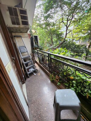 Balcony in 3 BHK Builder Floor at Chittaranjan Park – for Rent