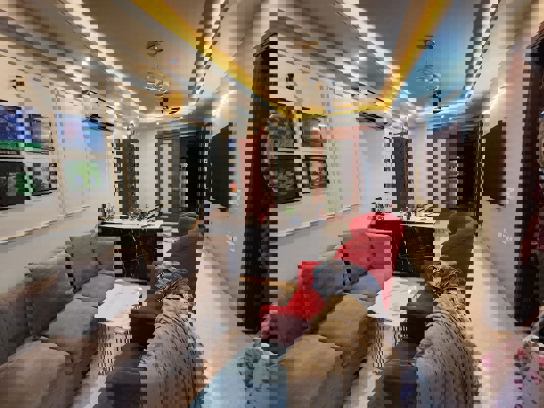 3 BHK Builder Floor For Rent in Chittaranjan Park