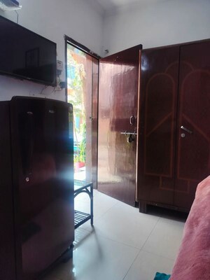 Furnished Amenities in 1 RK Apartment at Sarita Vihar – for Rent