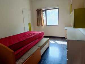 Living Room in 2 BHK Apartment at Desh Bandhu Gupta Road – for Rent