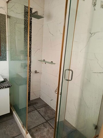 Bathroom in 2 BHK Apartment at Desh Bandhu Gupta Road – for Rent