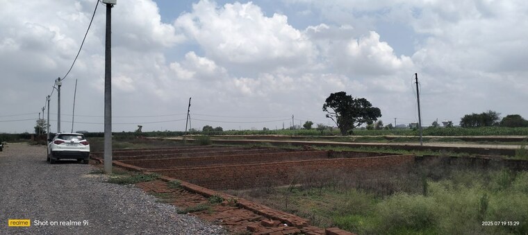 undefined, bharat-city  902 Sq.Yd. Plot In Duhai Ghaziabad 9919717